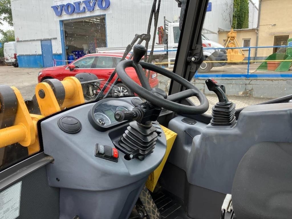 mecalac-ax-700,1602dd8e-11.jpg